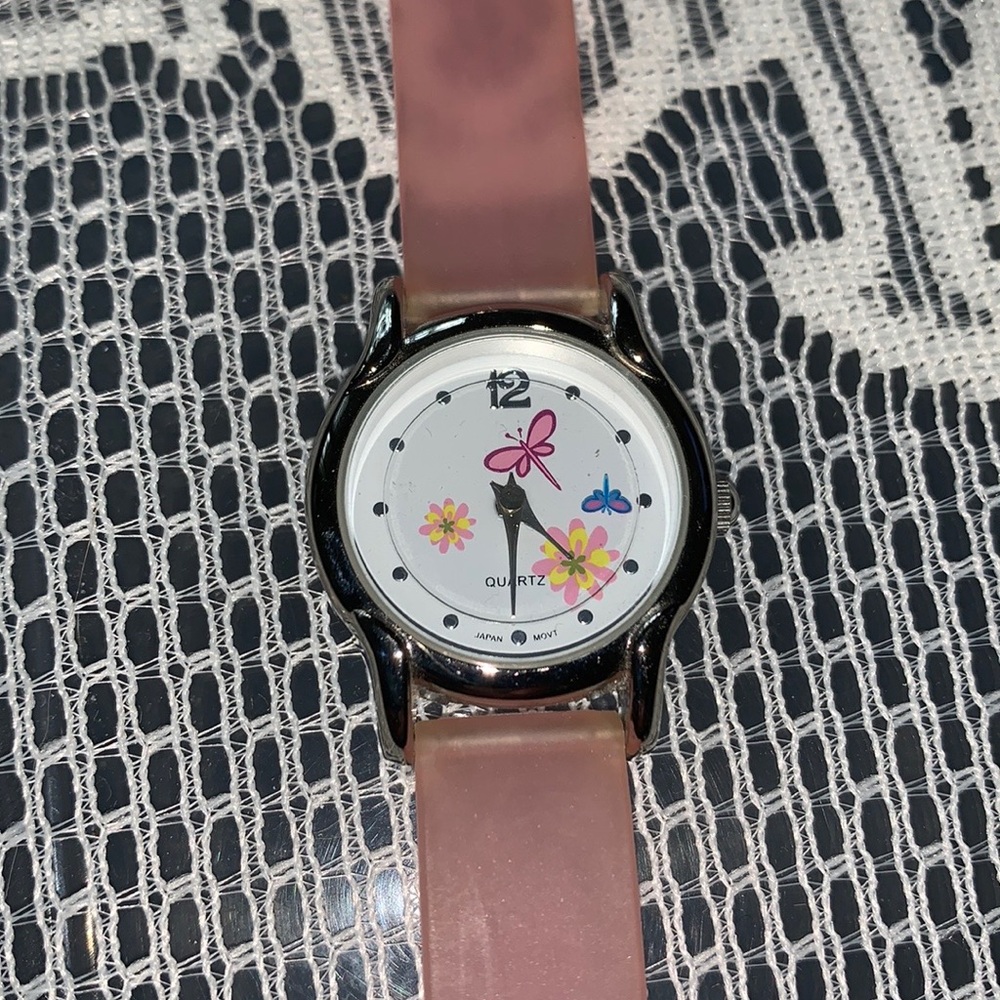 Cute Watch needs battery